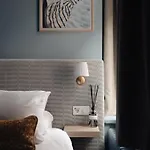 Adam's Museum House מלון