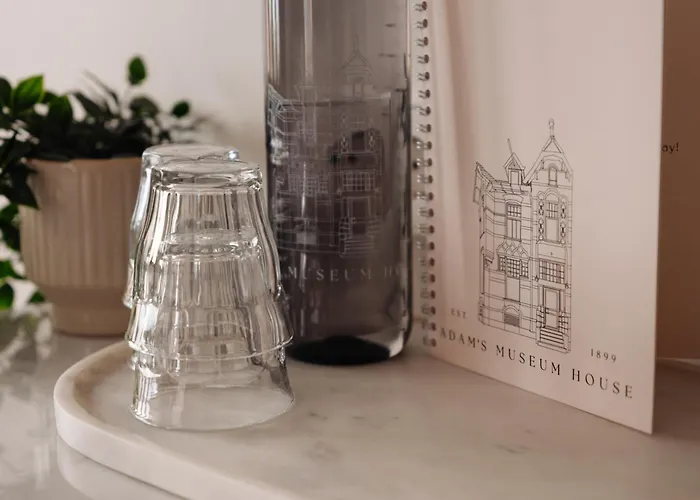 Hotel Adam's Museum House 4*