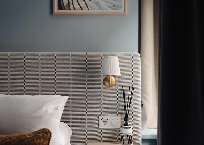 Adam's Museum House Hotel